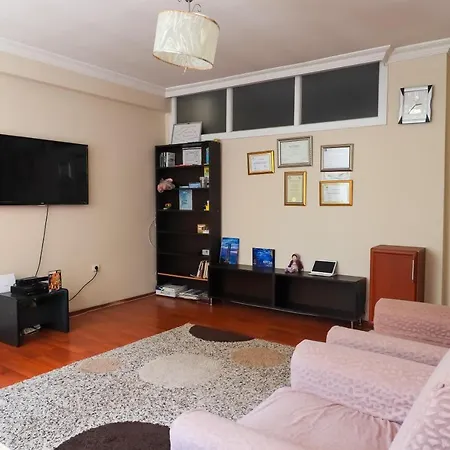 200mbs Internet..work Online And Enjoy . Apartamento *