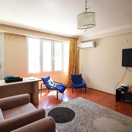Appartamento 200mbs Internet..work Online And Enjoy . *